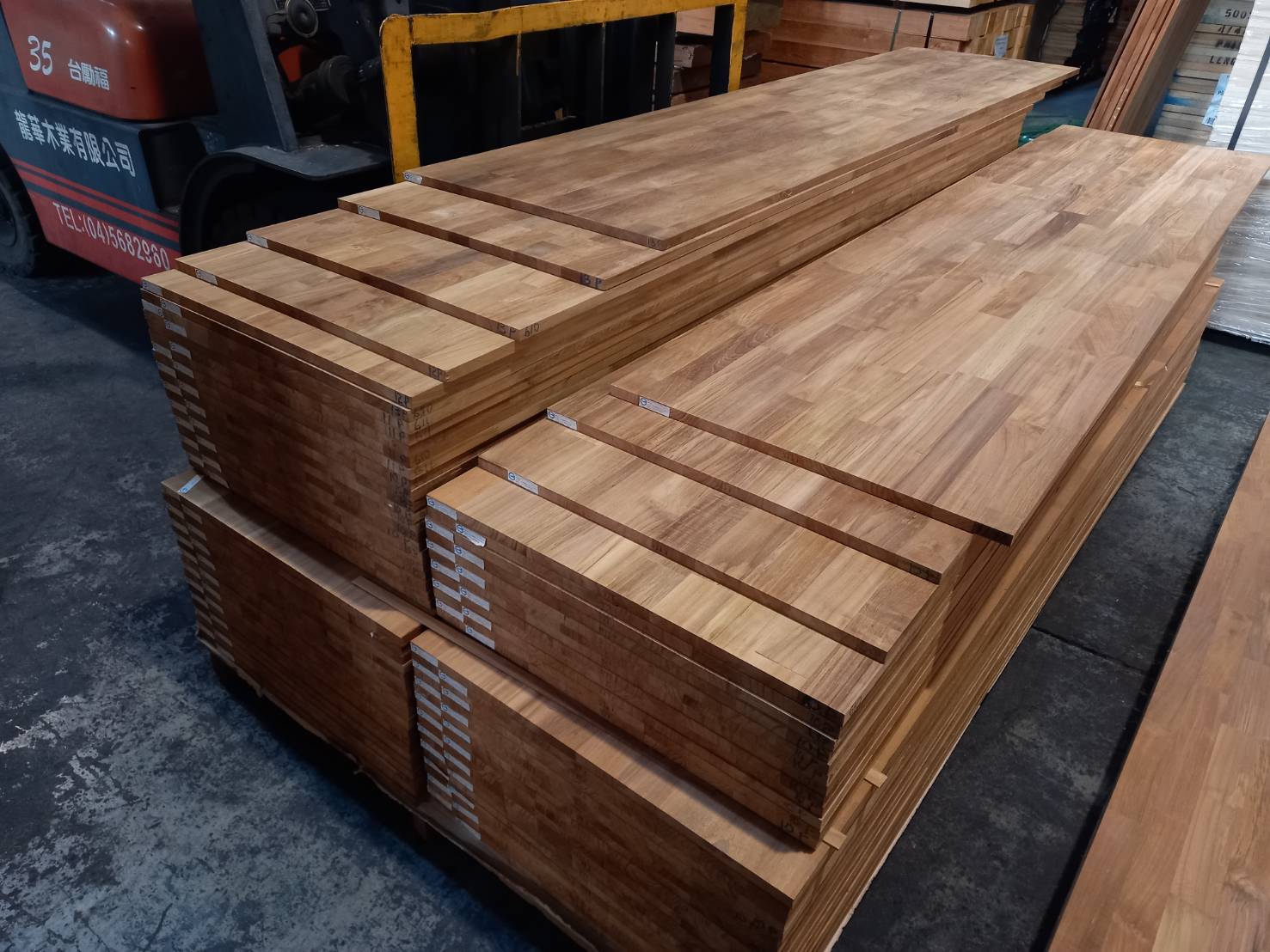 泰国橡胶木指接板 实木板材 木材批发 厂家直销 装饰板材 木板材-阿里巴巴